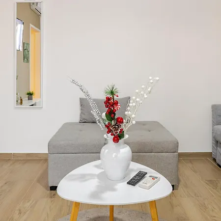 Baracca Apartment