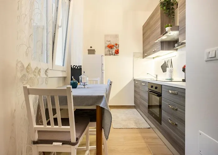 Eagle Appartement *
